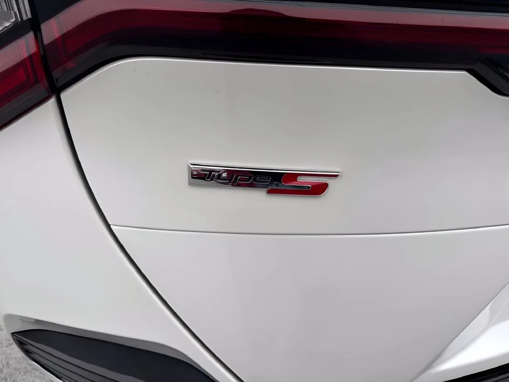 Used 2024 White Acura Type S image 33