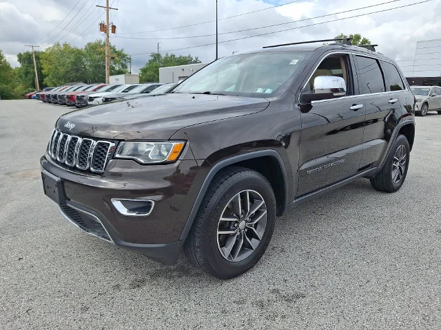 Used 2017 Brown Jeep Limited image 4
