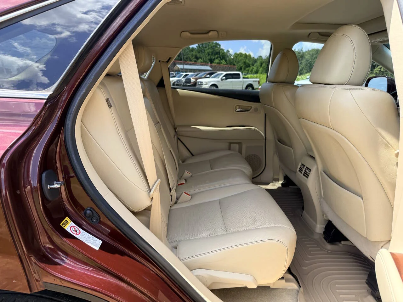 Used 2015 Maroon Lexus Base 4dr SUV image 15