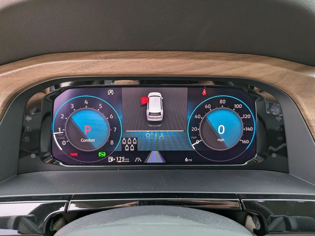 New 2026 Black Volkswagen 2.0T SE w/Technology image 28