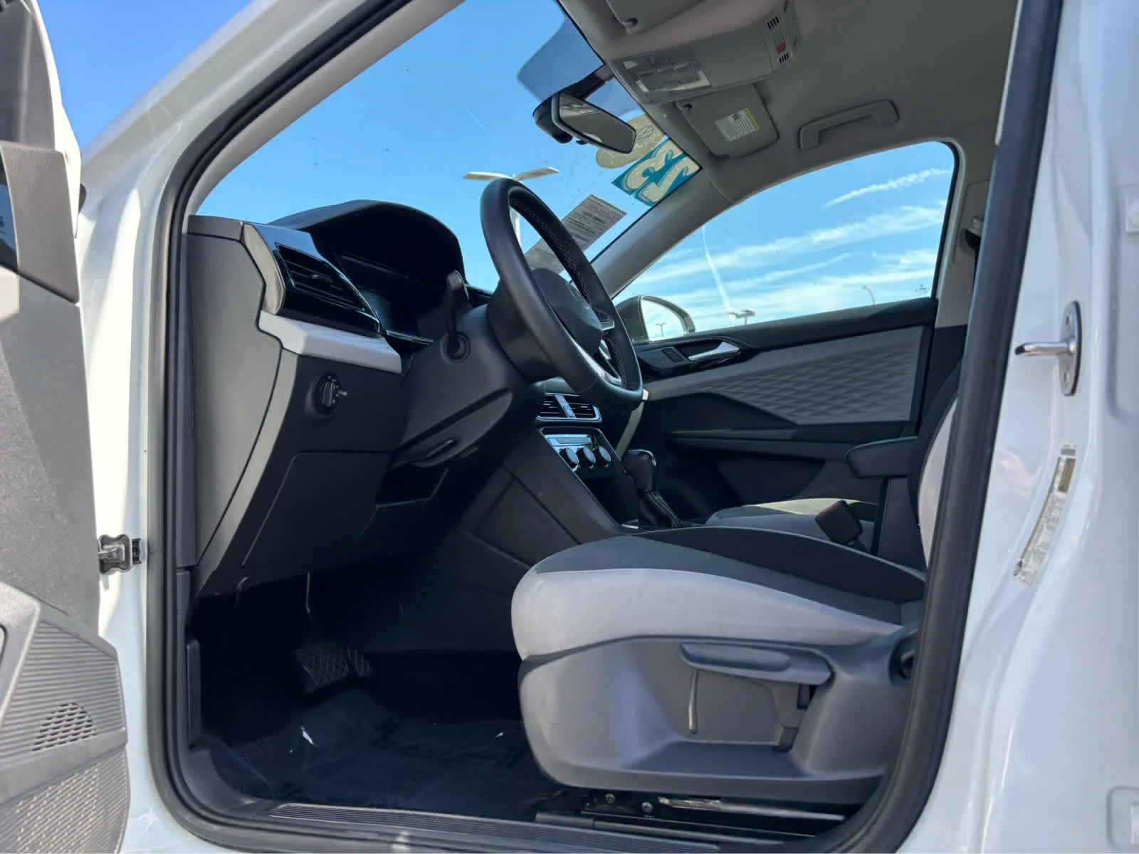 Certified Used 2023 Pure White Volkswagen S image 9