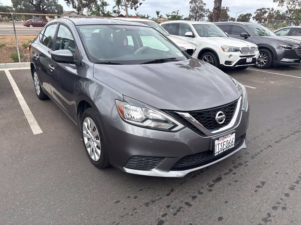 Used 2016 Gray Nissan SV image 5