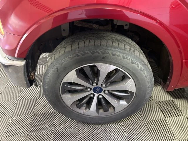 Used 2016 Ruby Red Metallic Ford Lariat image 37
