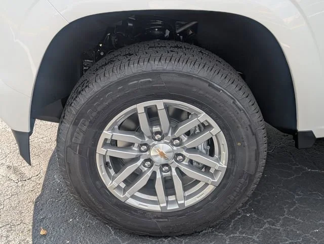 New 2026 Summit White Chevrolet LT image 11