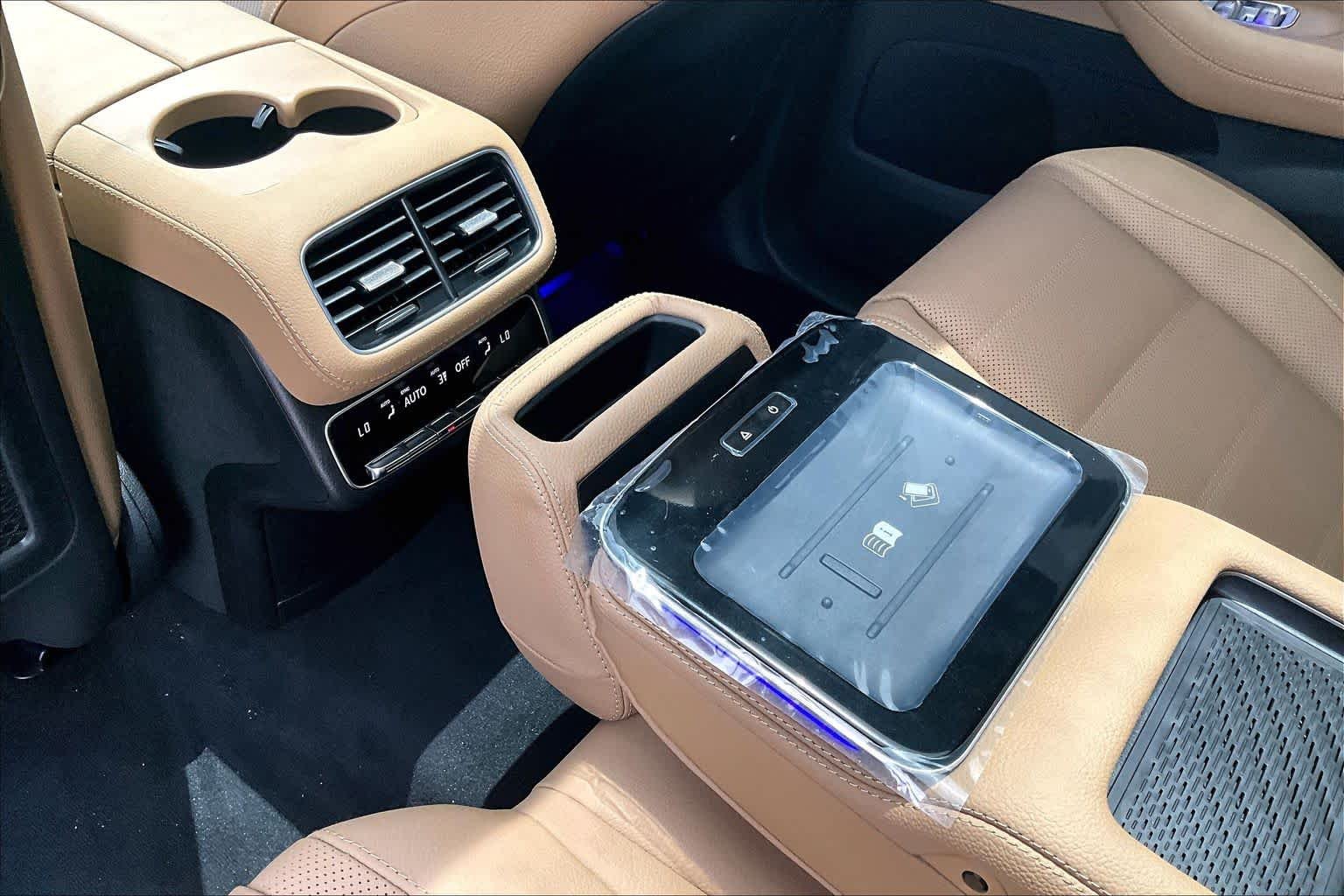 New 2026 Obsidian Black Metallic Mercedes-Benz GLS 580 image 14