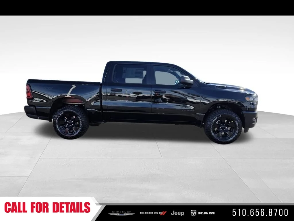 New 2026 Diamond Black Crystal Pearl-Coat Exterior Paint RAM Warlock image 4