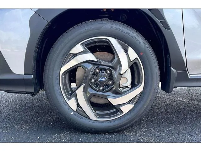 New 2026 ICE SILVER METALLIC Subaru Limited Hybrid image 12