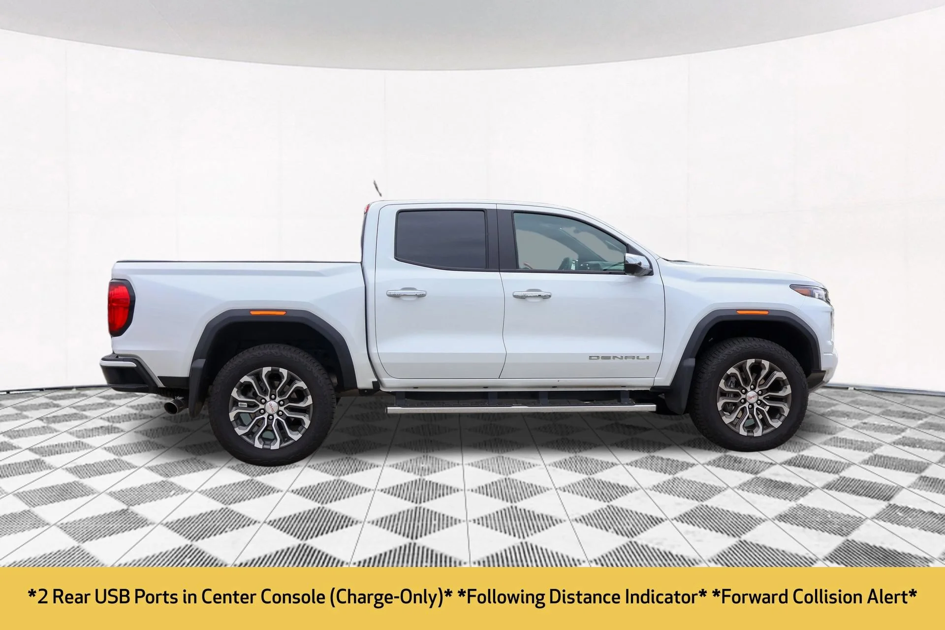 Used 2026 Summit White GMC Denali image 20