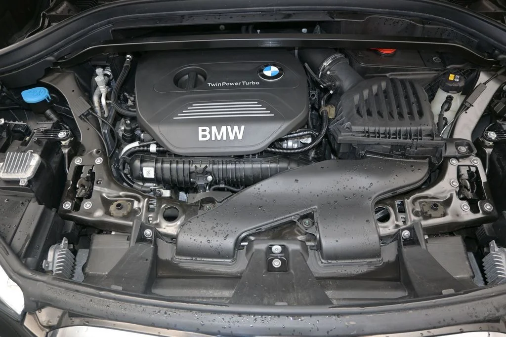 Used 2017 Dark Olive Metallic BMW xDrive28i image 20