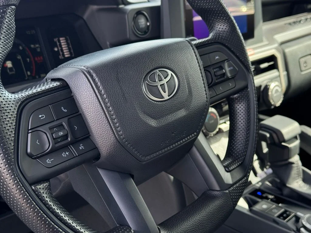 New 2025  Toyota SR5 image 15