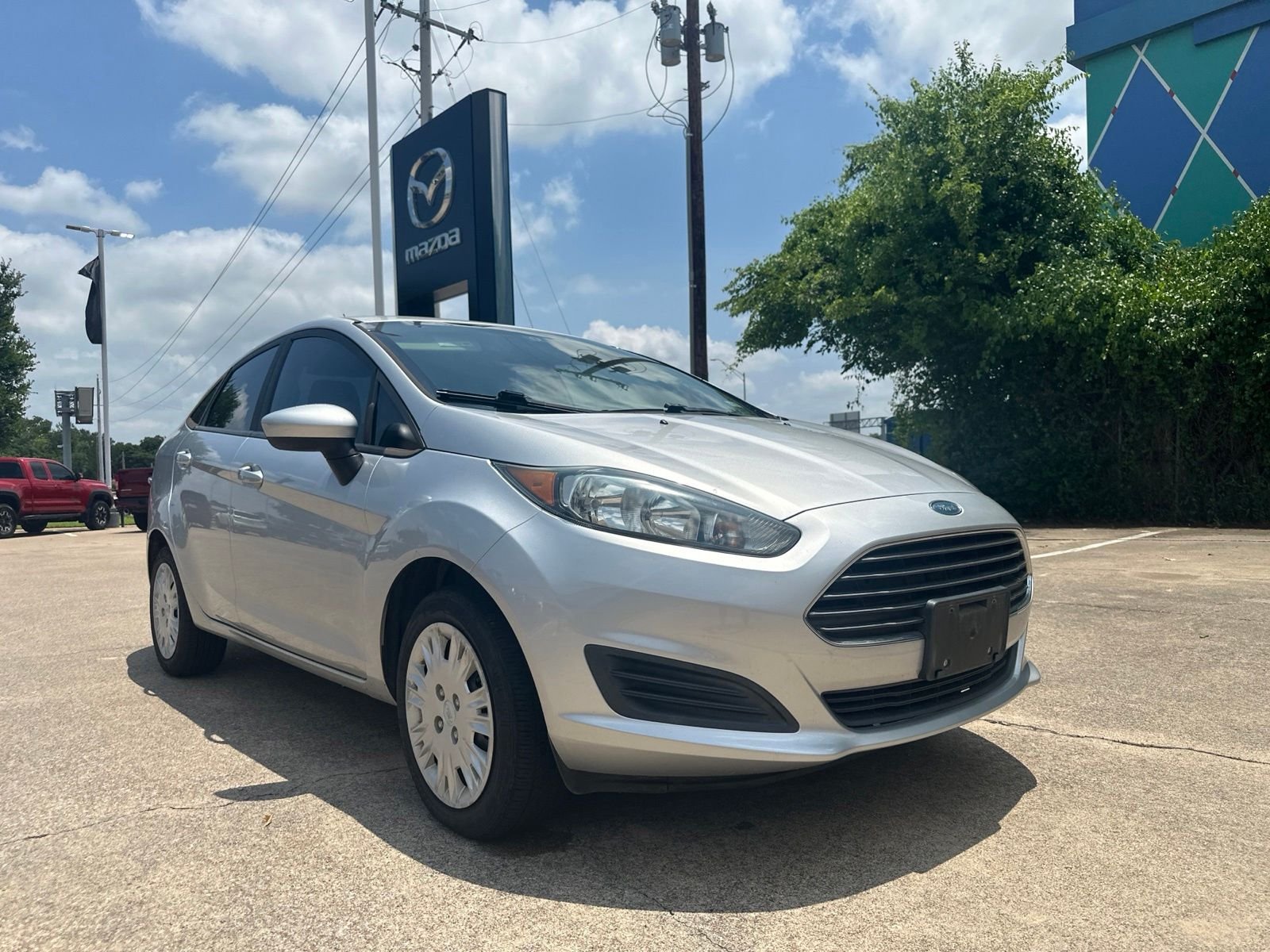 Used 2018 Ford Fiesta S with VIN 3FADP4AJ1JM136203 for sale in Hurst, TX