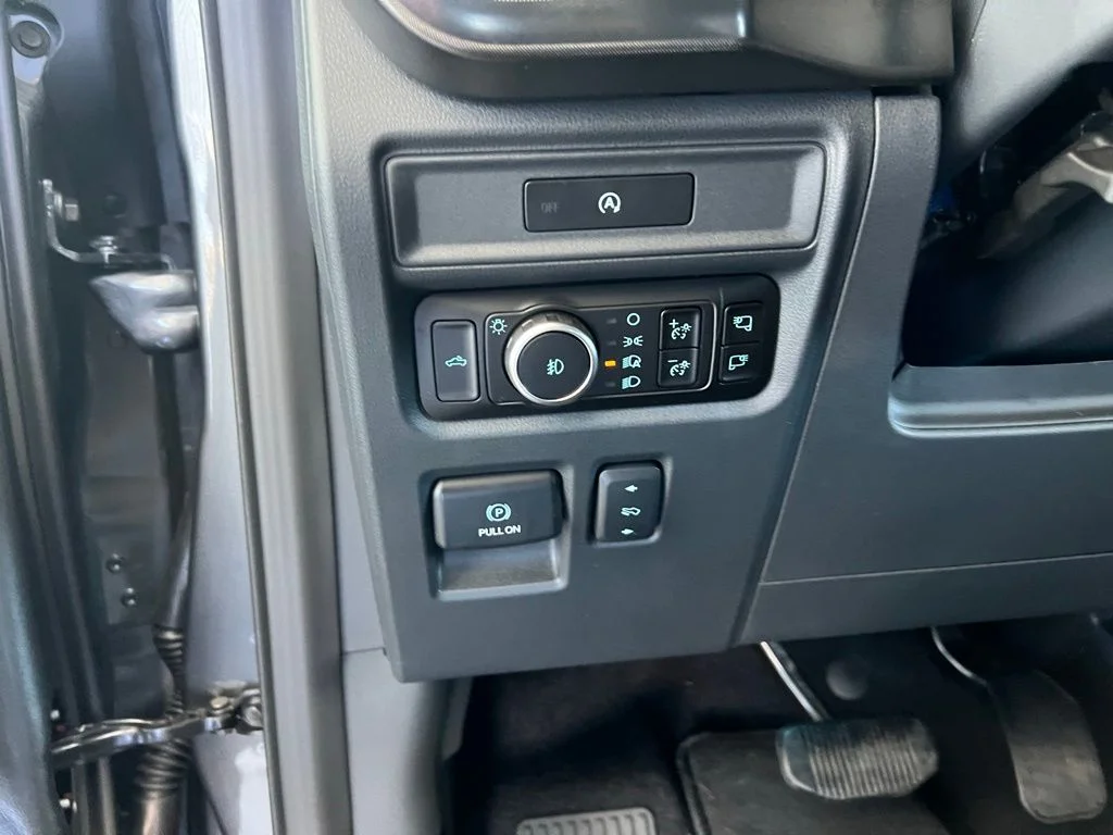 New 2025 Carbonized Gray Metallic Ford Tremor® image 10
