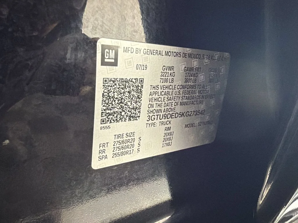 Used 2019 Onyx Black GMC SLT image 26