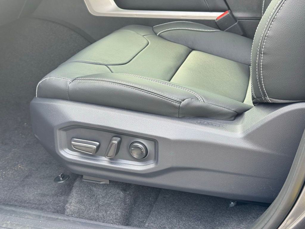 2026 Toyota Tundra Limited - Photo 19