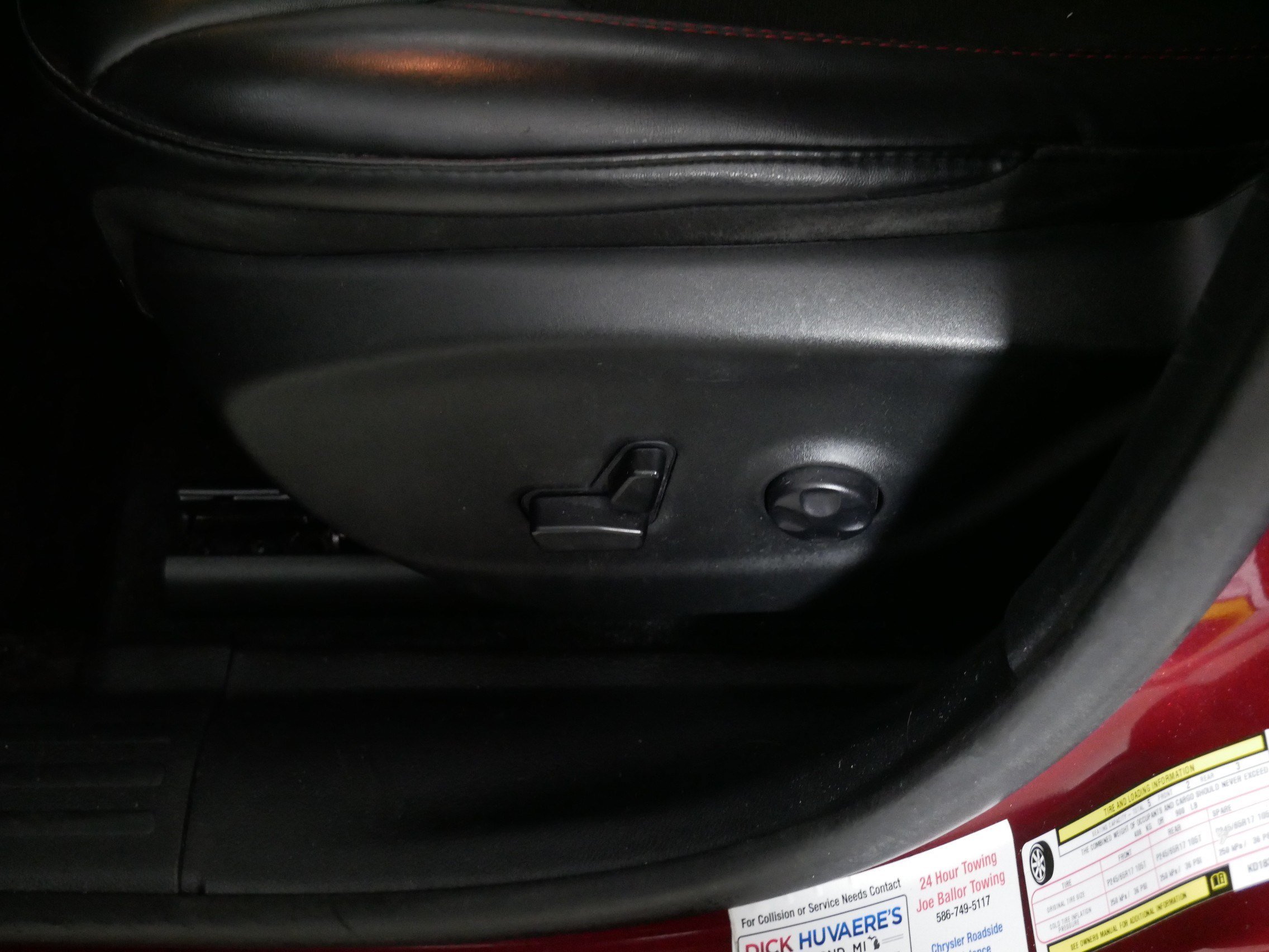 Used 2019 Velvet Red Pearlcoat Jeep Trailhawk image 20