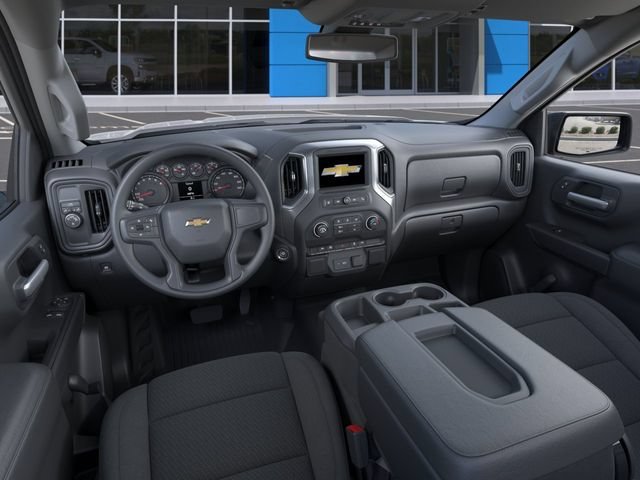 New 2026 Summit White Chevrolet WT image 15