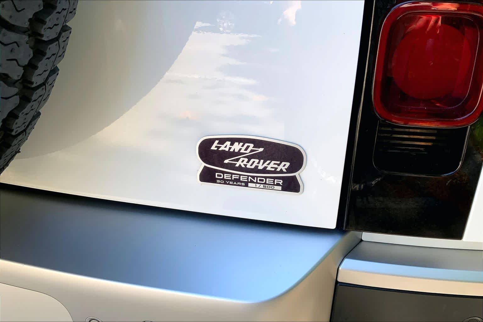 Used 2023 Fuji White Land Rover S image 29