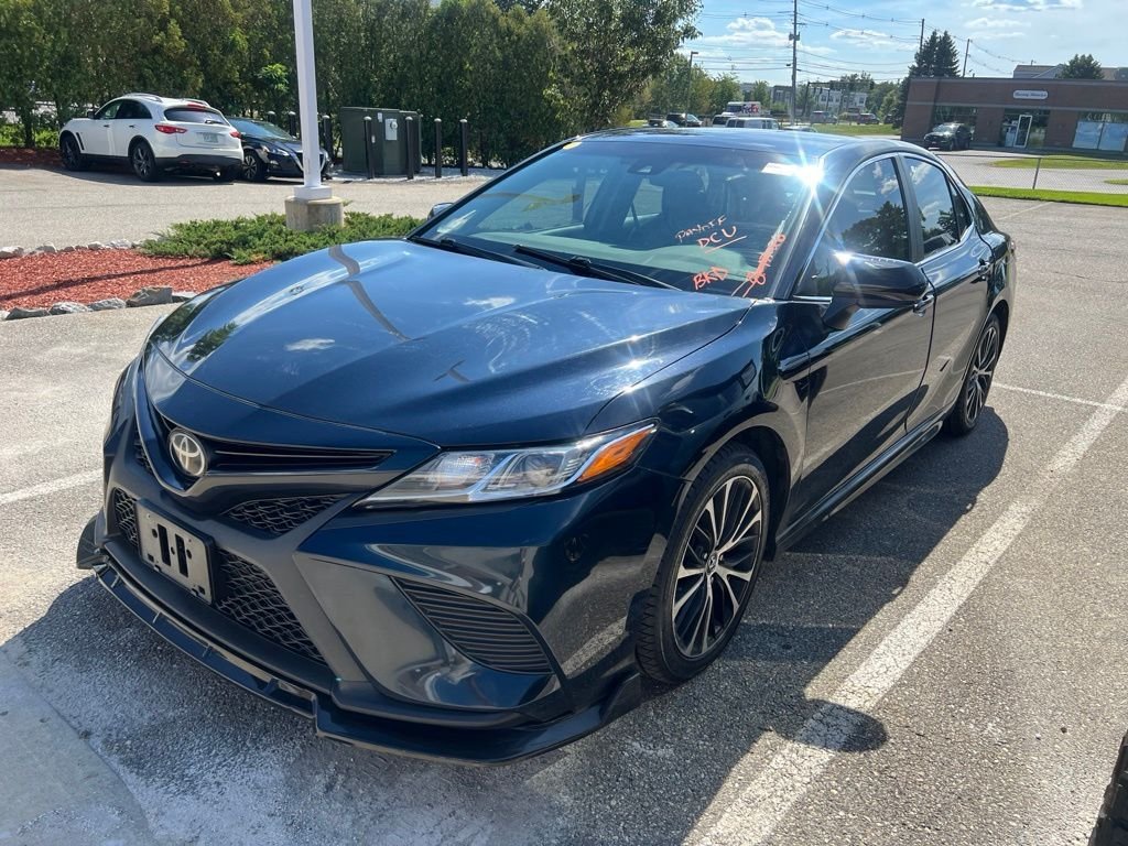 Used 2020 Blue Toyota SE image 2