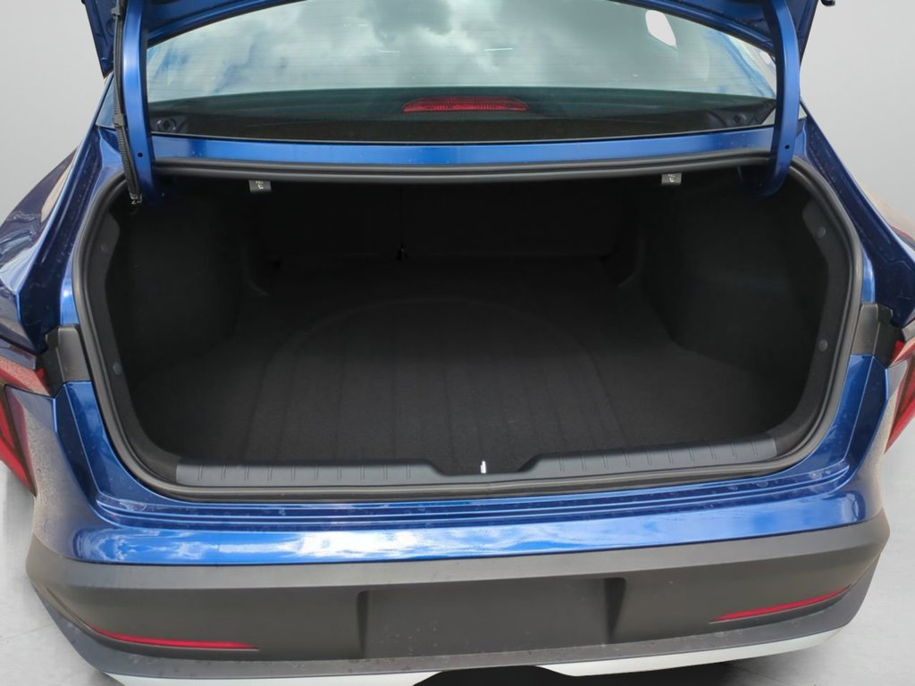2026 Kia K4 LXS - Photo 11