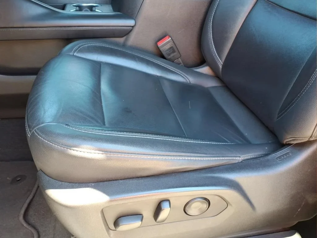 Used 2021 SATIN STEEL METALLIC Chevrolet Z71 image 15