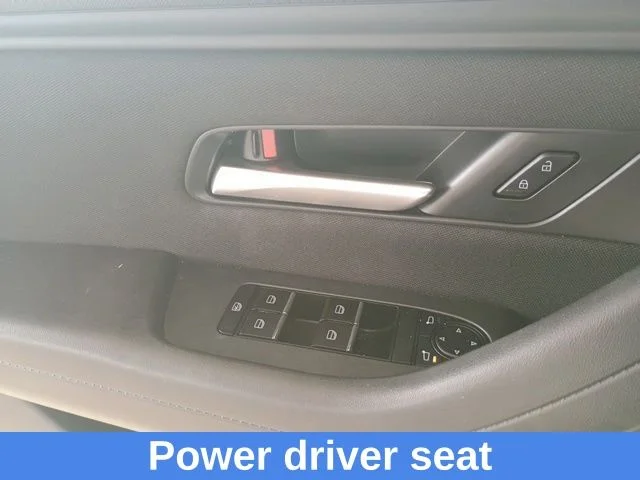 Used 2025 White Mazda 3.3 Turbo Select image 9