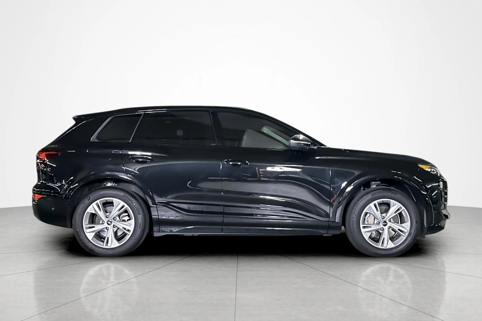 Used 2025 Mythos Black Metallic Audi Premium RWD image 6