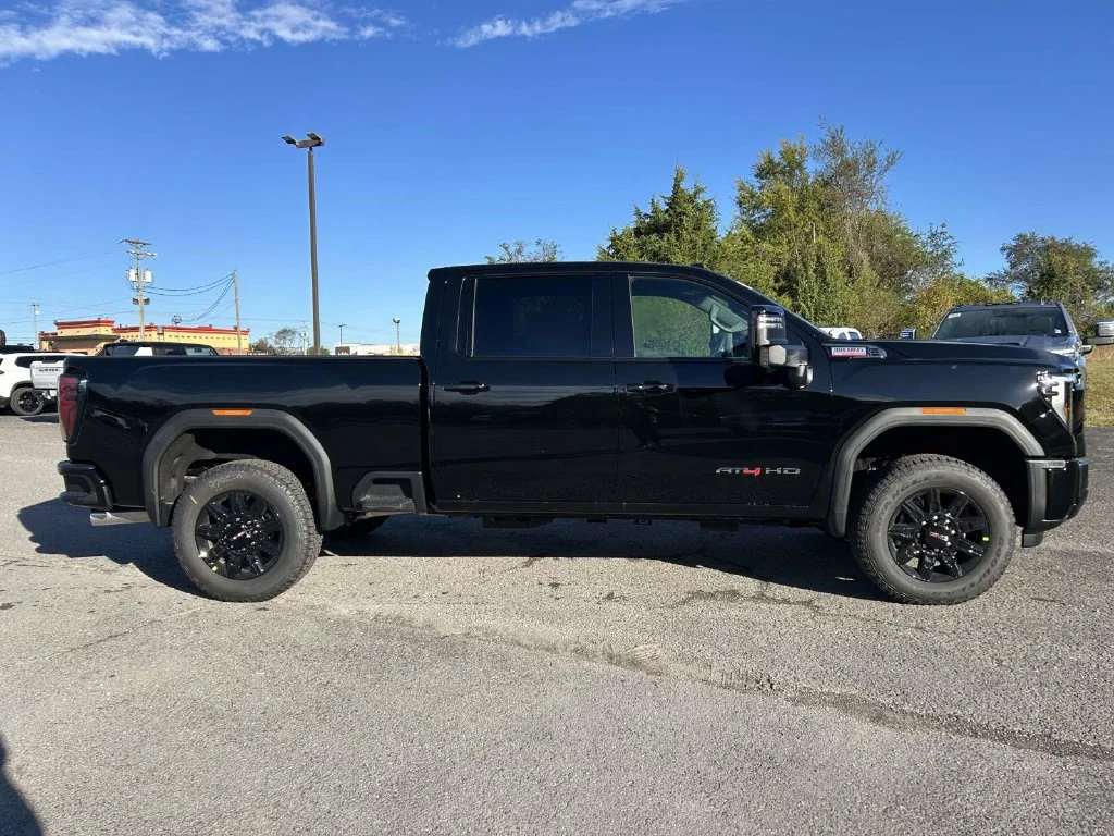 New 2026 Onyx Black GMC AT4 image 2