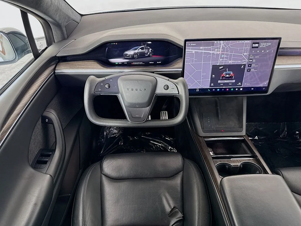 Used 2023 Black Tesla Standard Range image 22