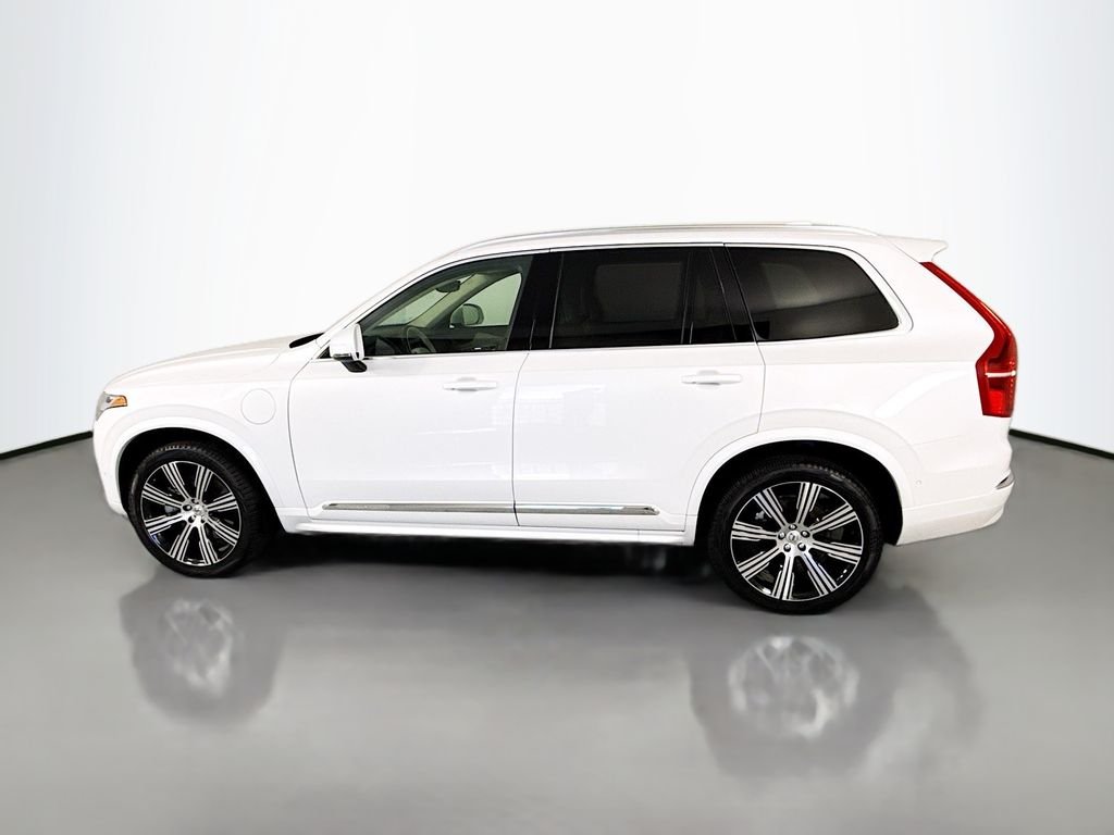 Used 2024 White Volvo T8 Plus Bright Theme 7 Passenger image 2