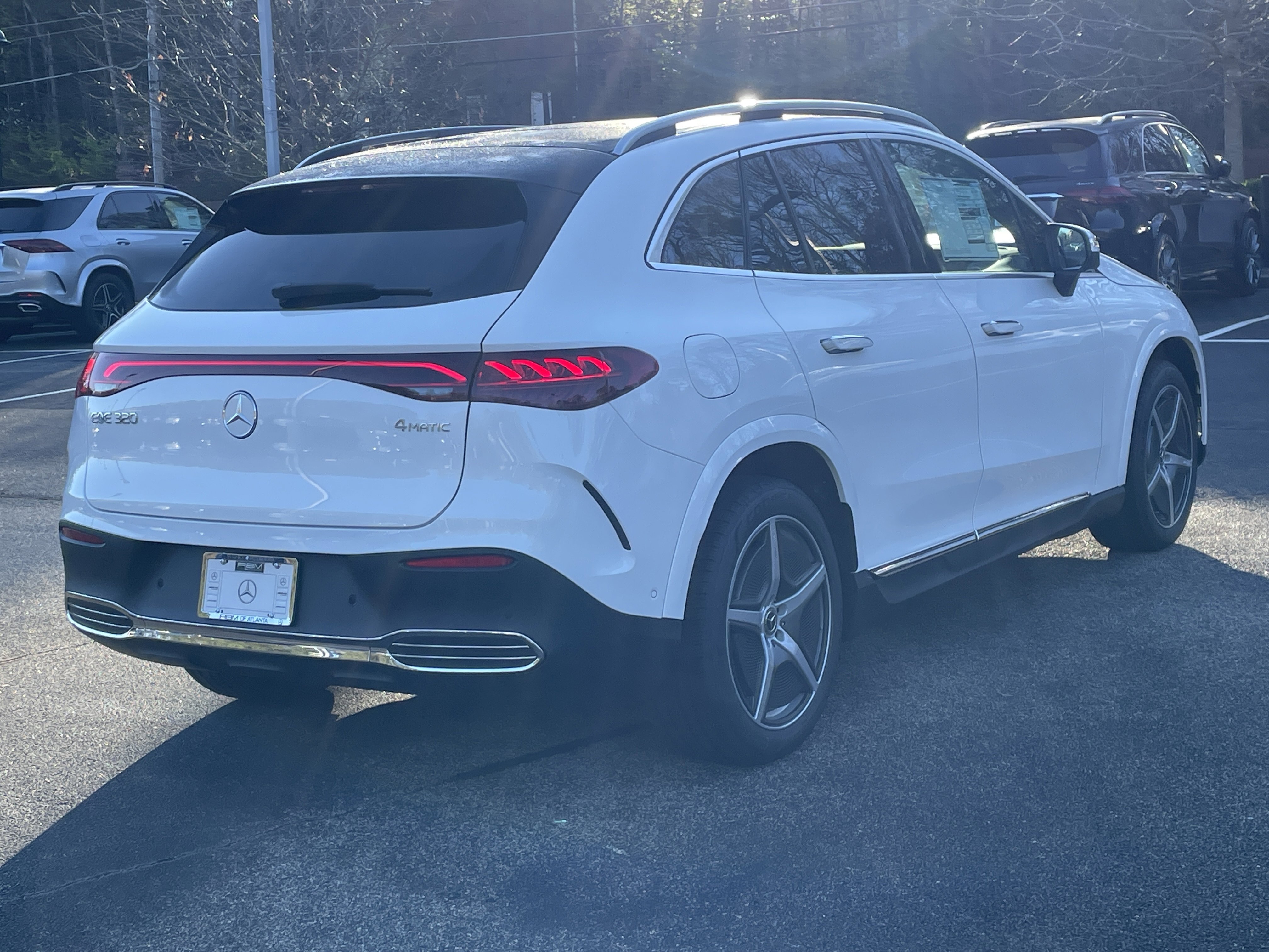 New 2026 Polar White Mercedes-Benz EQE 320 4MATIC® SUV image 6