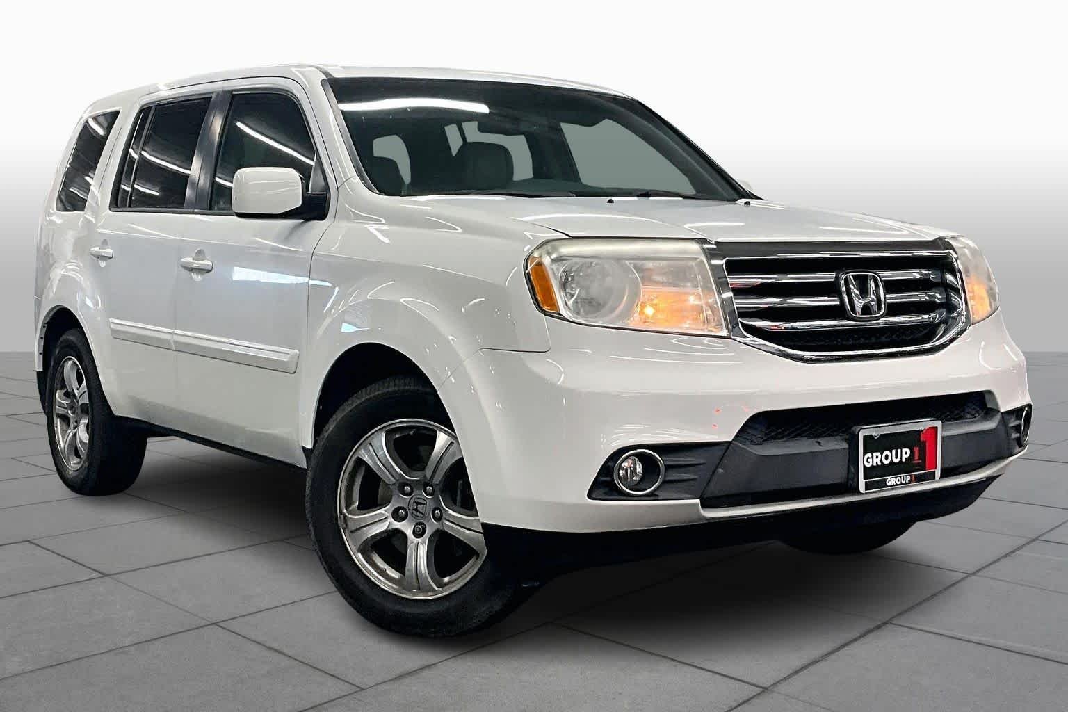 Used 2012 Honda Pilot EX-L with VIN 5FNYF3H58CB042389 for sale in Tustin, CA