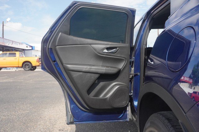 Used 2022 BLUE Chevrolet LT image 20