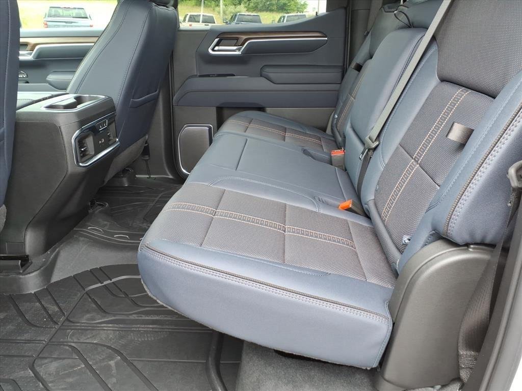 2026 Chevrolet Silverado 1500 High Country - Photo 8