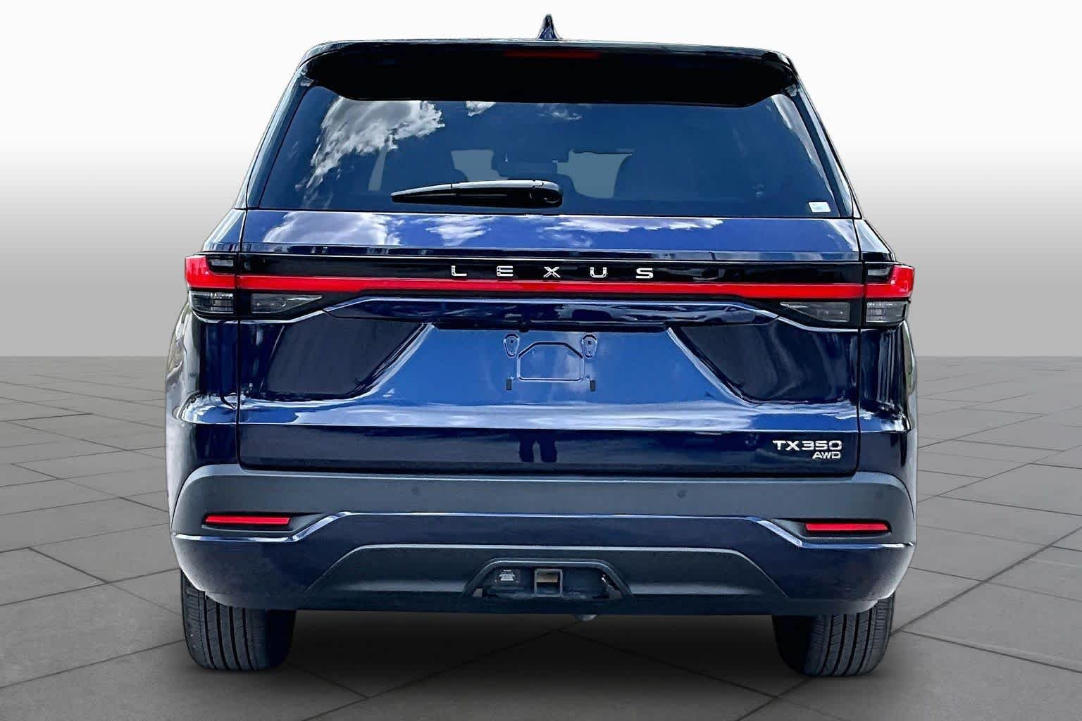 Used 2025 Nightfall Mica Lexus Luxury image 5