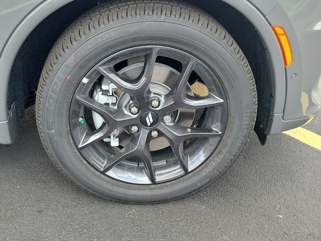 New 2026 Destroyer Gray Clearcoat Dodge GT Plus HEMI V8 image 5