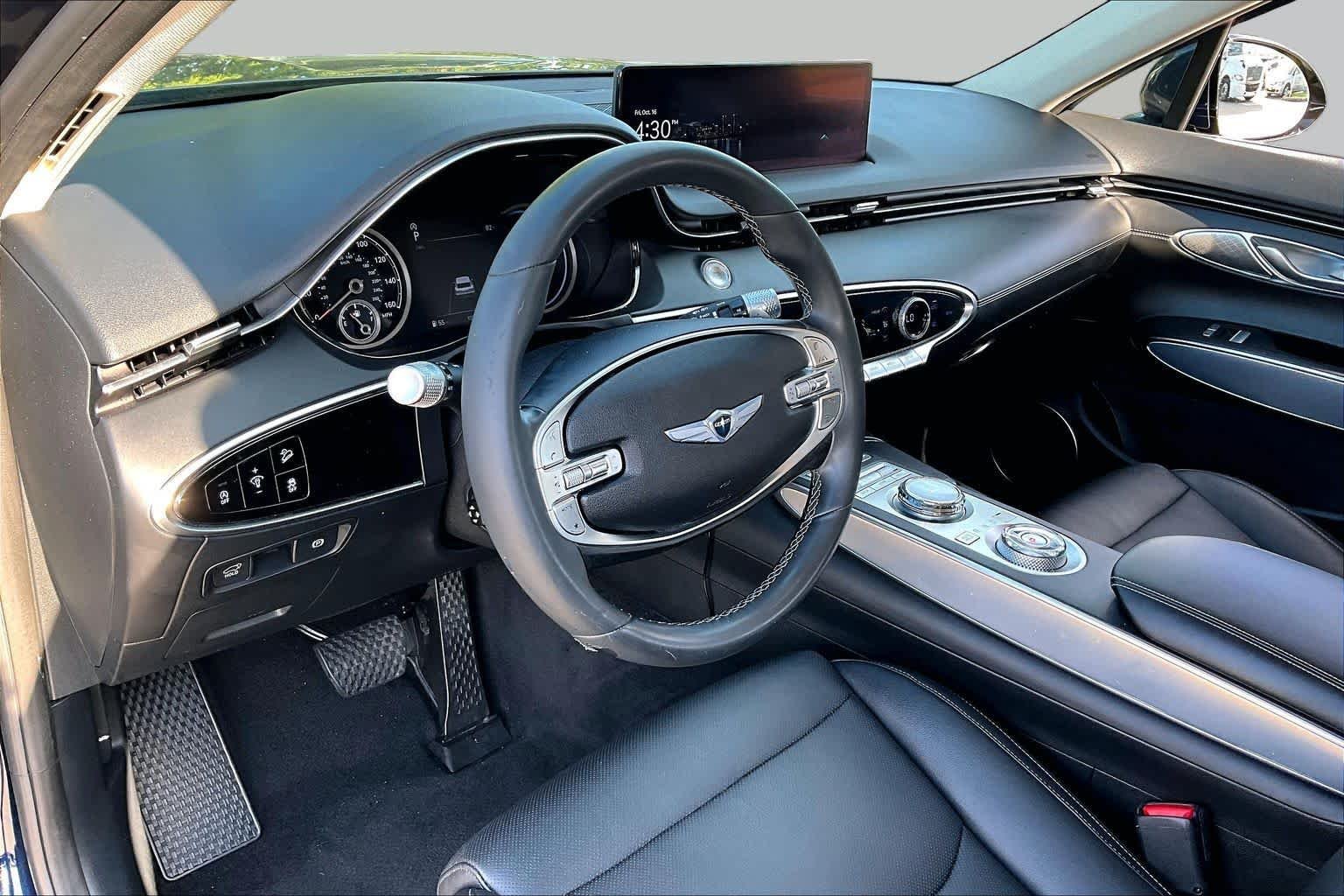 Used 2022 Adriatic Blue Genesis 2.5T image 18