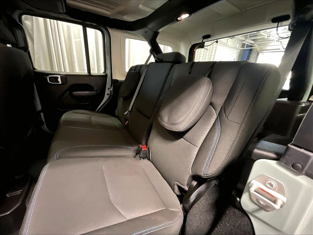 Used 2023 Gray Jeep Rubicon 4xe image 15
