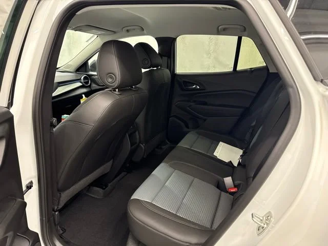 2026 Chevrolet Trax LT - Photo 18