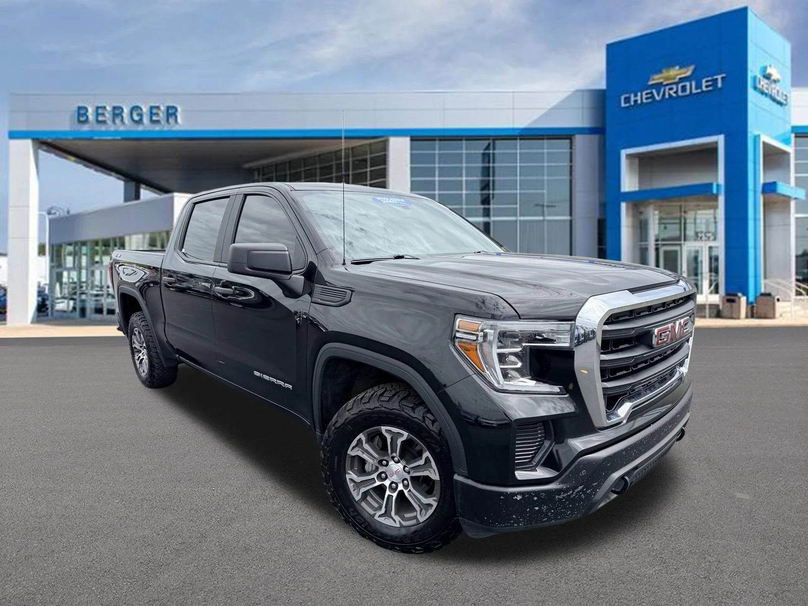 2019 GMC Sierra 4WD Crew Cab Short Box's photo