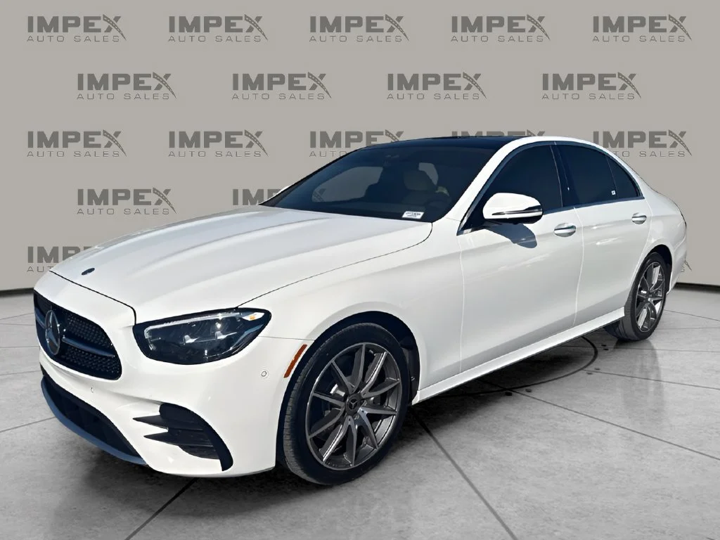 Used 2023  Mercedes-Benz E 450 image 1