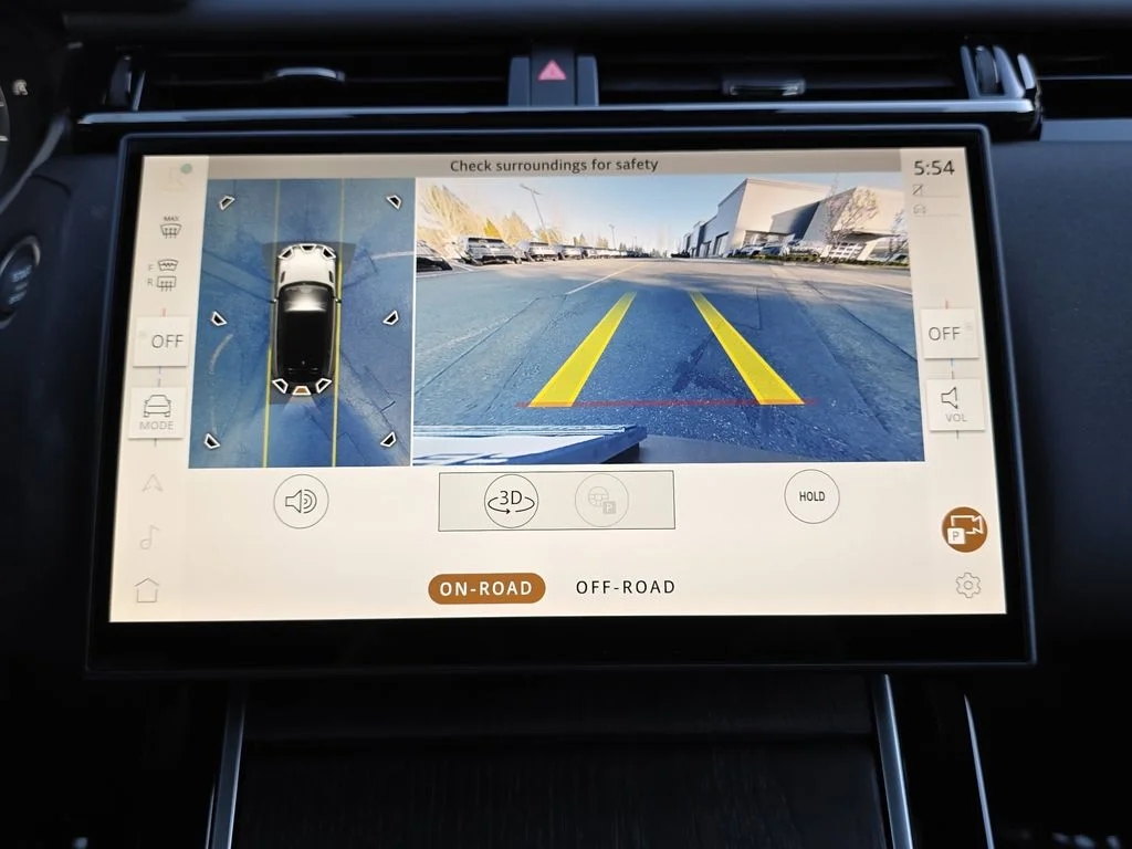 New 2026 Batumi Gold LAND ROVER Dynamic SE image 23