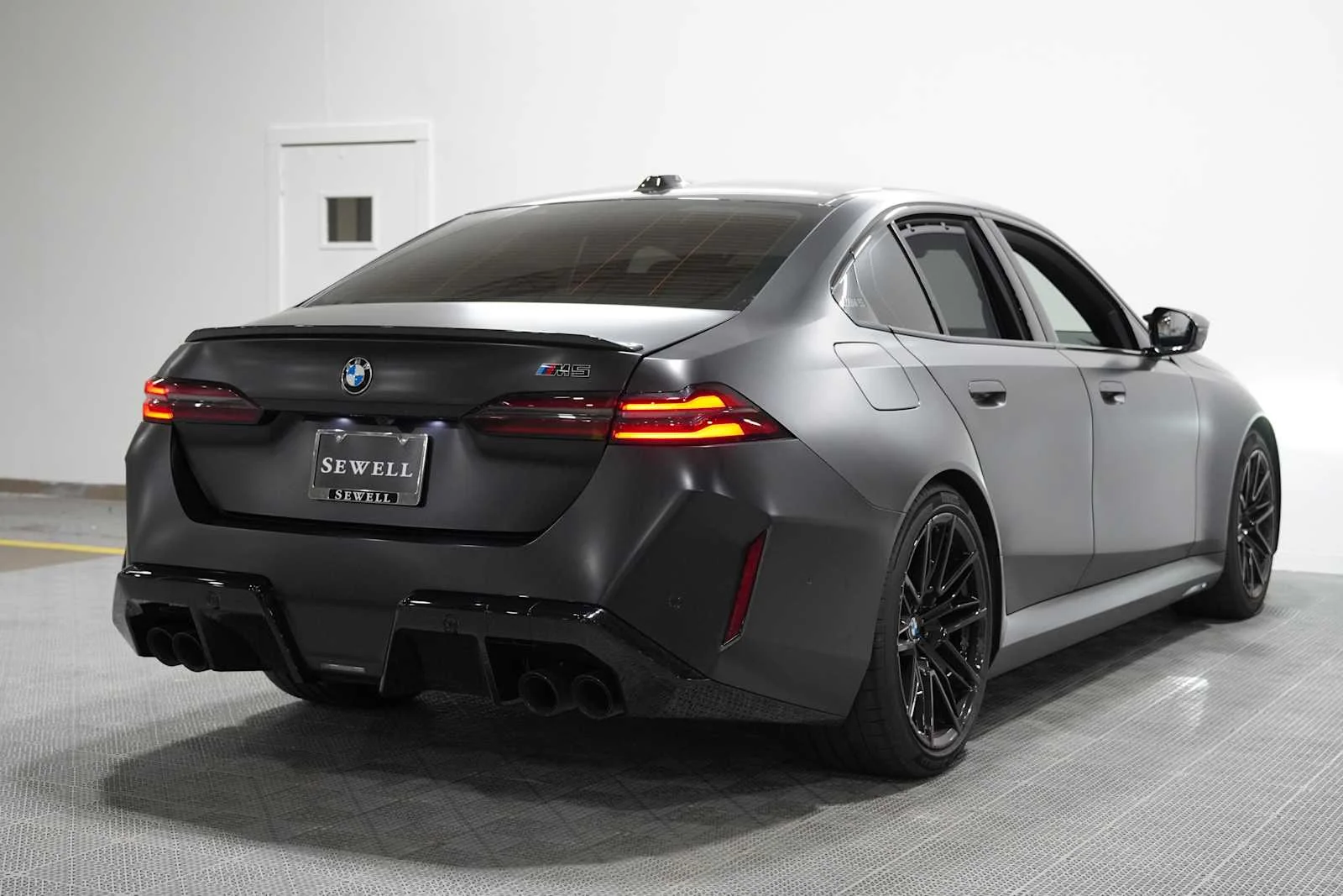 Used 2025 Black Sapphire Metallic BMW  image 3