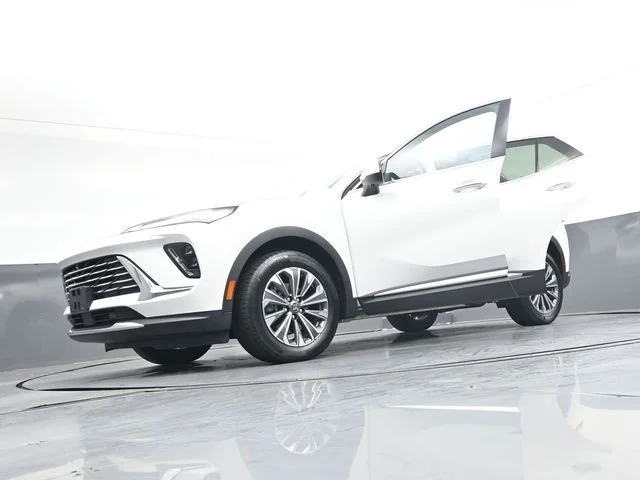 Used 2024 White Buick Preferred image 44