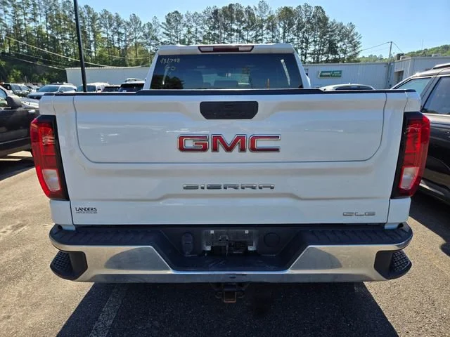 Used 2021 SUMMIT WHITE GMC SLE image 4