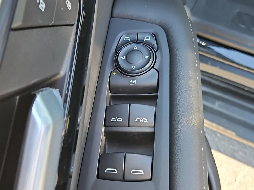 New 2025 Black Chevrolet Commercial image 15