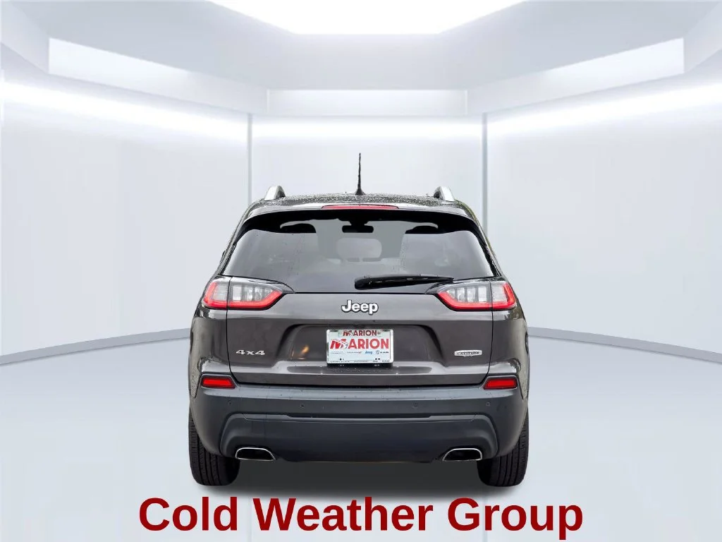 Used 2019 Gray Jeep Latitude Plus image 17
