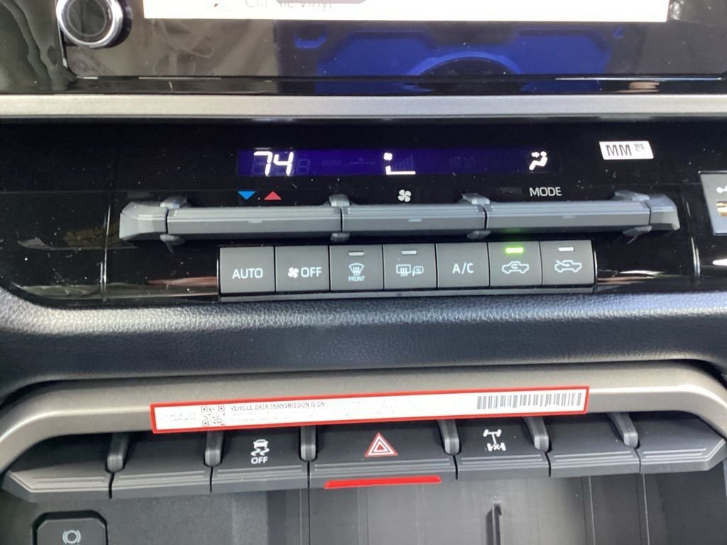 2025 Toyota Tundra SR5 - Photo 17