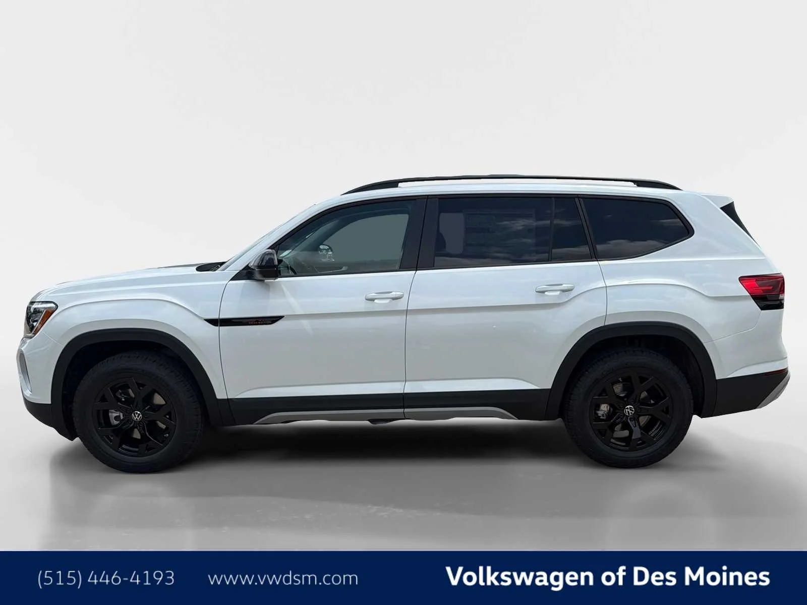 New 2026 Opal White Pearl Volkswagen 2.0T Peak Edition image 3