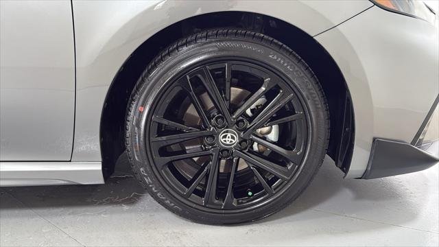 Certified Used 2026 PRECIOUS METAL Toyota SE image 21