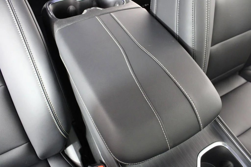 New 2026 Ebony Twilight Metallic GMC Elevation image 20